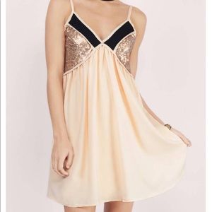 NWOT Tobi sparkle pink dress